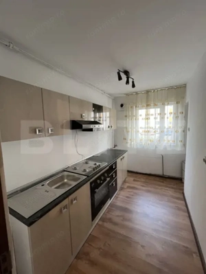 Apartament 3 camere complet renovat – 70 mp utili (cu balcon) – Etaj 1, zona Han - imagine 6