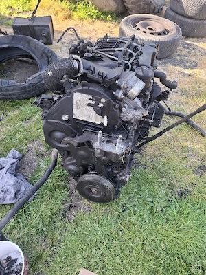 vand motor ford focus 2 sau cmax 1.6 diesel perfect functional  - imagine 4