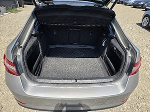 Skoda Superb 2.0tdi  - imagine 15