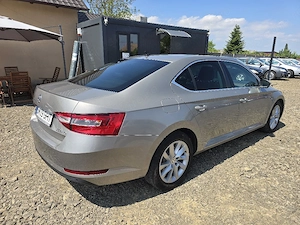 Skoda Superb 2.0tdi  - imagine 11
