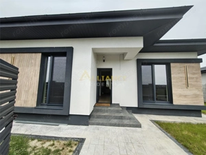 Casa Individuala - 4 camere - 2 bai - 370mp teren