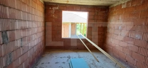 Casă la roșu 4 camere, 105 mp, 5 ari teren, zona Sigmir - imagine 4