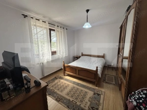 Casa de vanzare 3 camere, zona linistita. 