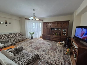 Apartament 2 camere Calea București, vav Ramada, bloc construit 1992 - imagine 2