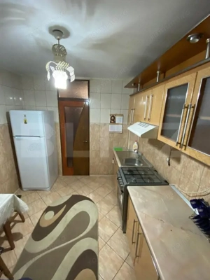 Apartament 3 camere, etaj intermediar, zona Belvedere - imagine 8
