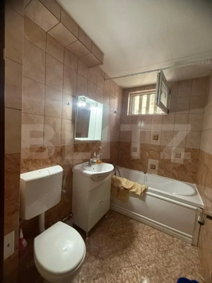 Apartament cu 2 camere, 47 mp, zona Policlinica, - imagine 5