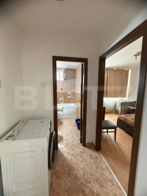 Apartament cu 2 camere, 47 mp, zona Policlinica, - imagine 4