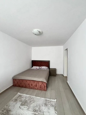 Garsoniera de inchiriat, 25 mp, etaj intermediar, Radauti - imagine 3