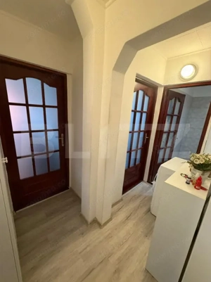 Apartament cu 2 camere Decomandate in Zona AEM  - imagine 3