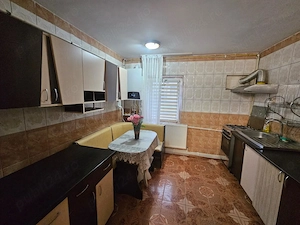 propietrar   incgiriez apartament 2 cam. mobilat si utilat in Curtea de Arges,str.Episcop N - imagine 4