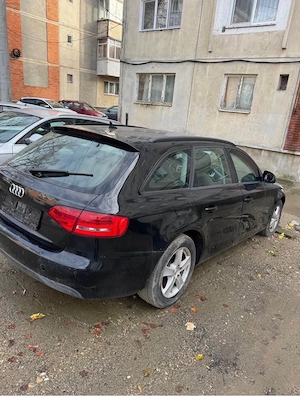 Vând Audi A4  - imagine 4