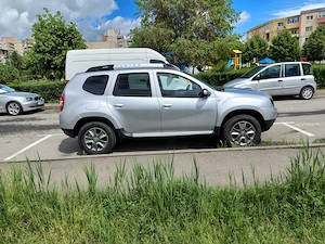 Vând Dacia Duster 1,6 benzină  - imagine 3