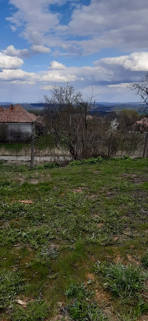 Teren intravilan, 1153 mp
