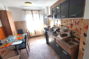Apartament cu 4 camere decomandat Cetate-Mercur 2 bai 90 mp cu balcon si pivnita - imagine 3