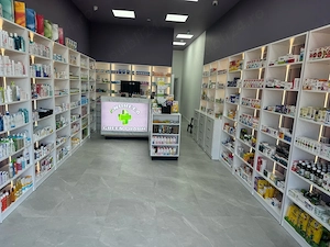Vand mobilier farmacie