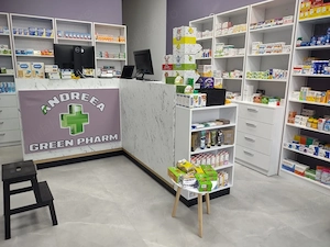 Vand mobilier farmacie