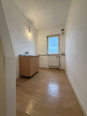 Apartament spatios cu 1 camera, 30 mp utili + balcon Freidorf - imagine 3