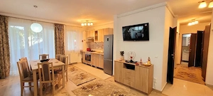 Inchiriez apartament 3 camere situat central - imagine 2