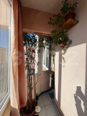 Apartament 2 camere, decomandat, ETAJ 2 INDEPENDENTEI - imagine 12