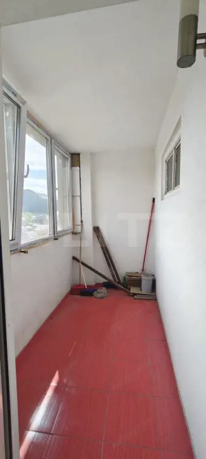 Apartament spațios și luminos, 3 camere, în Năsăud – complet mobilat și renovat - imagine 8