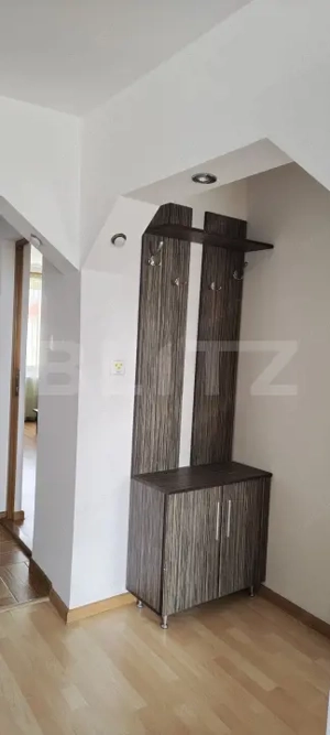 Apartament spațios și luminos, 3 camere, în Năsăud – complet mobilat și renovat - imagine 6