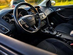 Ford Focus 1.5 TDCi Titanium   2015 - imagine 5