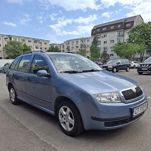 vând skoda fabia din 2008 - imagine 2