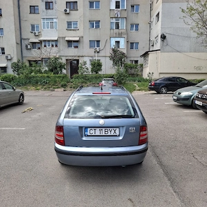 vând skoda fabia din 2008 - imagine 4