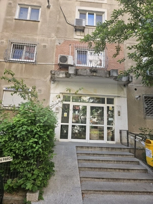 Apartament 2 camere de închiriat, Panduri, decomandat, etaj 5/8 - imagine 2