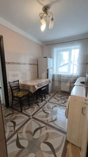 Garsoniera de inchiriat, 25mp, etaj 1, zona Burdujeni Gara. - imagine 5