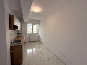 Apartament 1 camera decomandat zona Urusagului - imagine 2