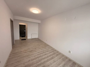 Apartament 1 camera decomandat zona Urusagului - imagine 9