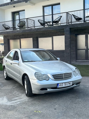 Mercedes C-Class W203 - imagine 2
