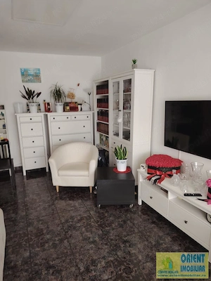Victoria, de vanzare 2 camere, decomandat, mobilat - imagine 2
