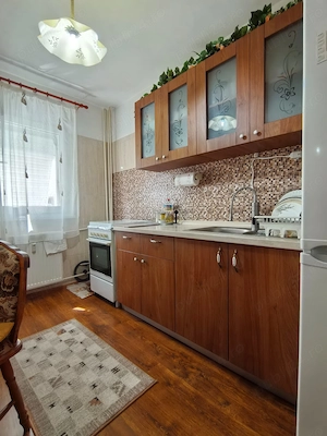 Apartament cu 3camere,2bai,2balcoane,GARAJ propriu Dorobantilor-S.Barnutiu - imagine 7