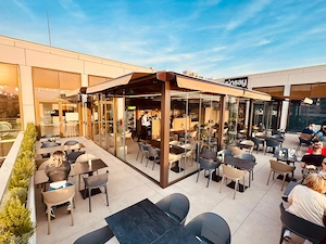 De inchiriat spatiu pentru restaurant, bar, 100 mp interior, 130 mp terasa, zona Soarelui