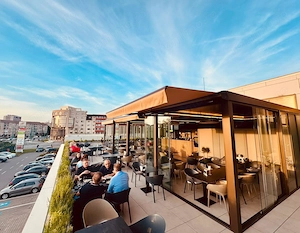 De inchiriat spatiu pentru restaurant, bar, 100 mp interior, 130 mp terasa, zona Soarelui - imagine 2