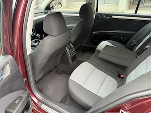 Skoda Superb Combi 1.4 TSI 125 CP 2010 EURO 5 Benzină   Limuzină de familie, confort și spațiu premi - imagine 10
