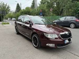 Skoda Superb Combi 1.4 TSI 125 CP 2010 EURO 5 Benzină   Limuzină de familie, confort și spațiu premi - imagine 2