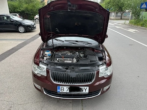 Skoda Superb Combi 1.4 TSI 125 CP 2010 EURO 5 Benzină   Limuzină de familie, confort și spațiu premi - imagine 13