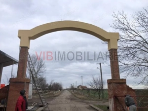 Ferma complet utilată – 30 ha teren comasat cu 11.500mp grajduri renovate Timiș – Comuna Biled