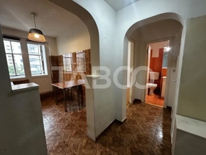 Apartament de vanzare 2 camere decomandate Mihai Viteazu etaj 1 - imagine 5