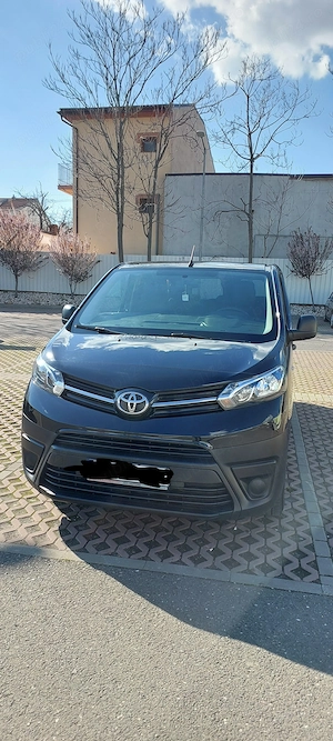 Toyota ProaAce Base L1 - 2022 primul proprietar 8+1 locuri - imagine 7