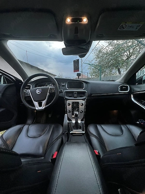 Volvo V40  - imagine 9