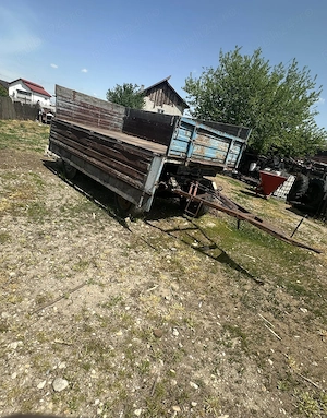 Remorca auto 5T basculabila lateral.