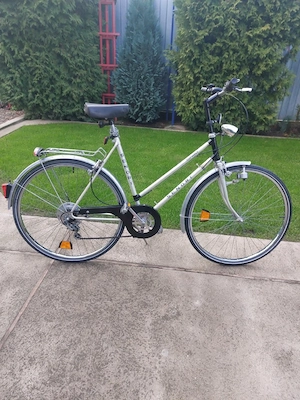 Bicicleta dama stare buna