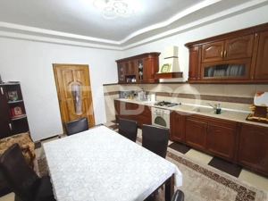 Casa mobilata si utilata - 5 camere spatioase 2 bai de inchiriat Sibiu - imagine 13