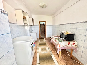 Apartament 3 camere, decomandat, 2 bai, oras Targu Frumos, jud Iasi - imagine 4