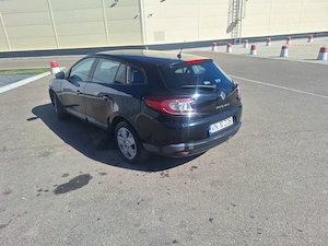 Renault megane 3 1.5 dci 90 cp euro5 - imagine 4