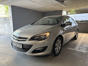 Opel Astra J 1.4 Turbo 140 CP - imagine 2